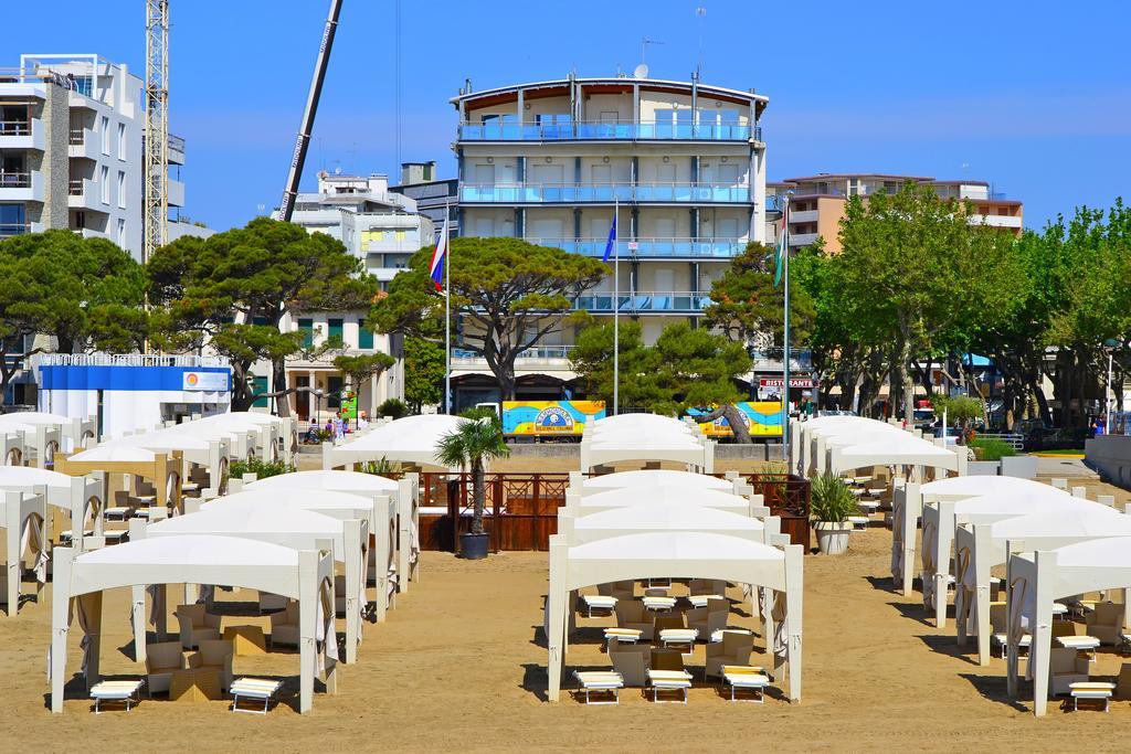 Sunbeach Apartments Lignano Sabbiadoro Exterior foto